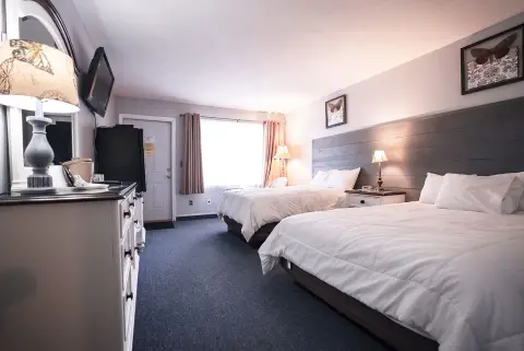 Queen and Full Bed 209 at Scenic Inn
